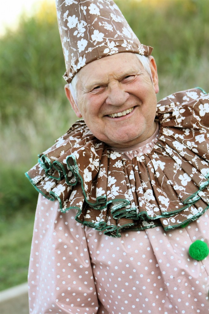 A Mormon Image: Never Too Old for Trunk or Treat