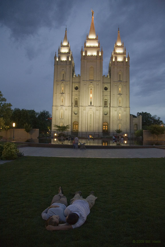 A Mormon Image: Temple Lovers