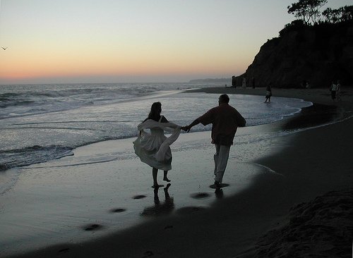 Mormon filmmaker explores sex and singleness at Duck Beach